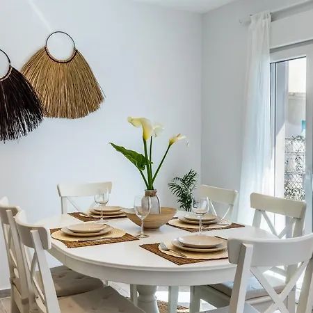 Sea Escape - Comfort Meets Island Charm *