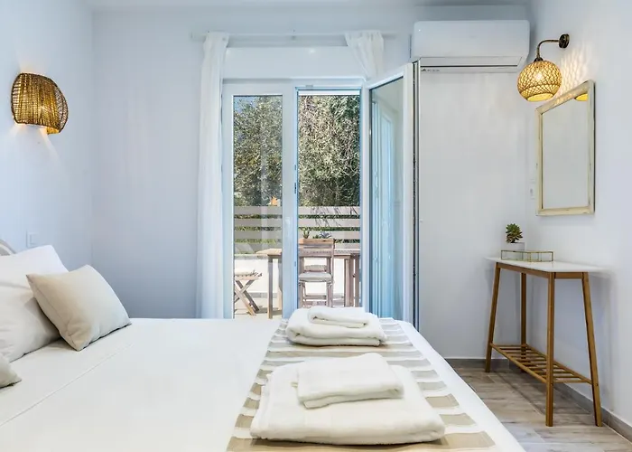 Sea Escape Skopelos Town