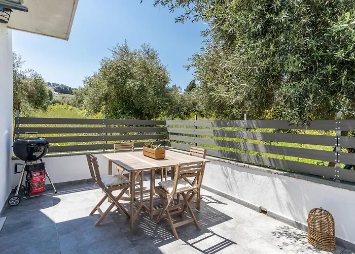 Apartment Sea Escape