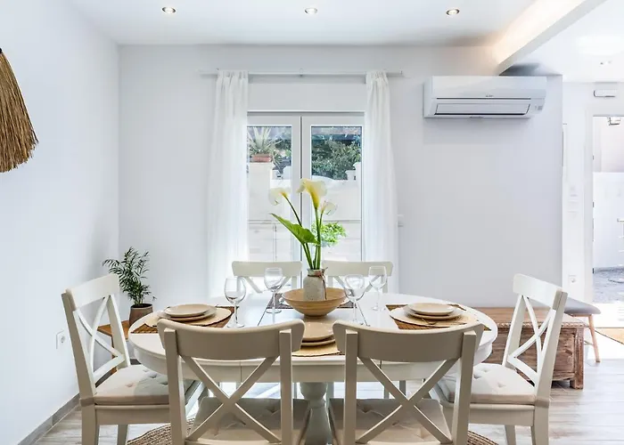 Apartment Sea Escape