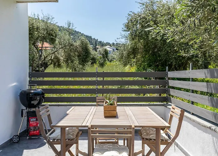 Sea Escape Apartment *