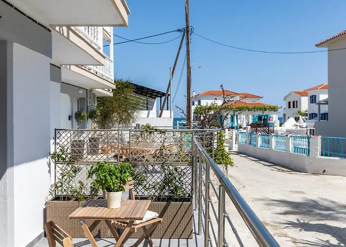 Sea Escape * Skopelos Town