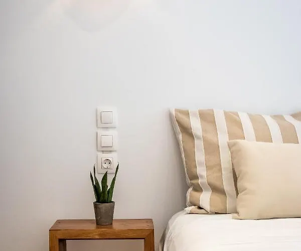 Apartment Sea Escape *